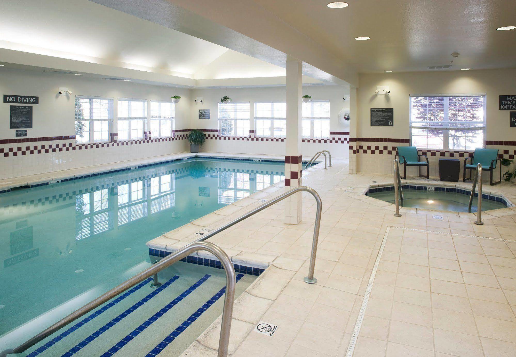 Residence Inn By Marriott Springdale Bagian luar foto